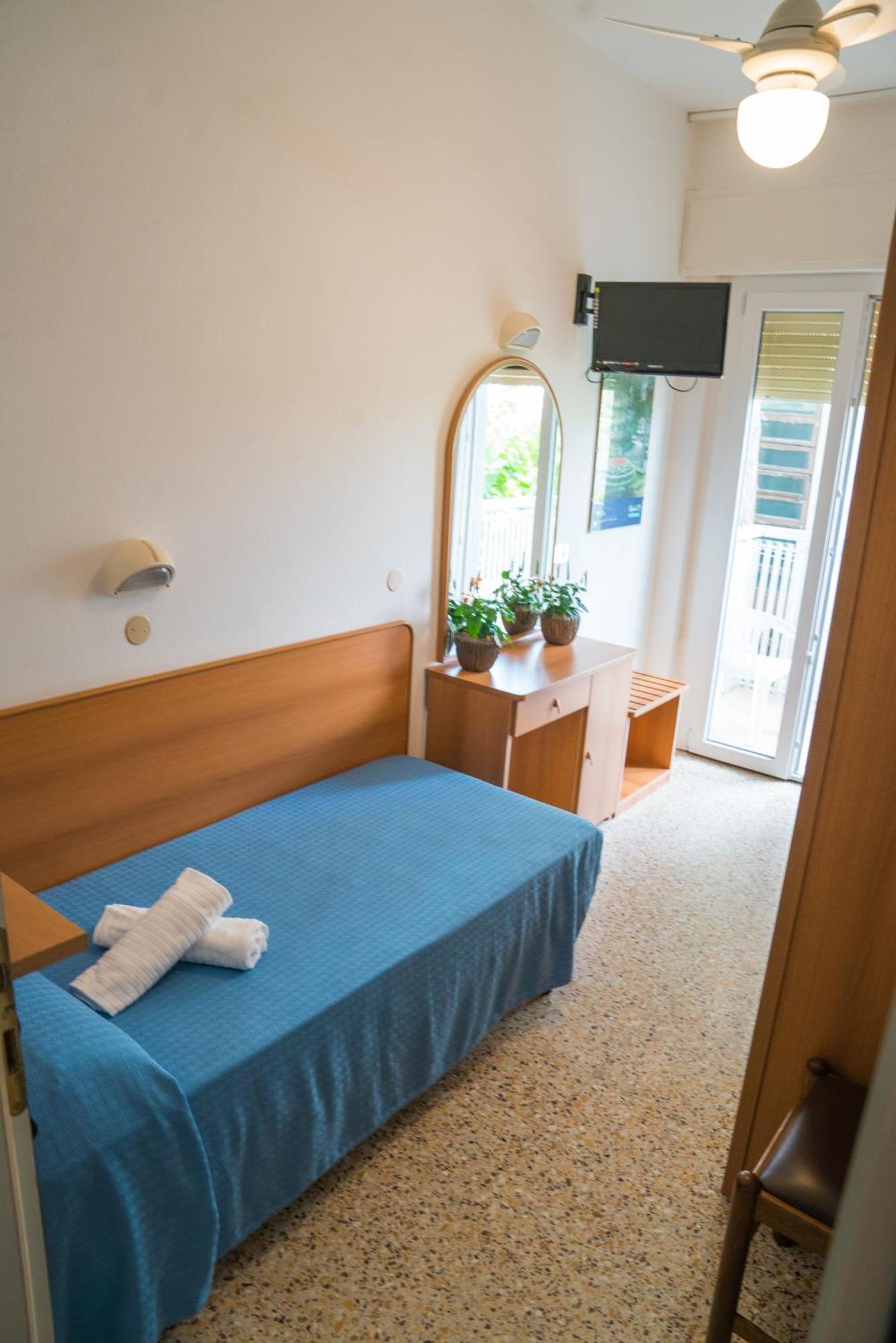 Hotel Singapore Milano Marittima Esterno foto