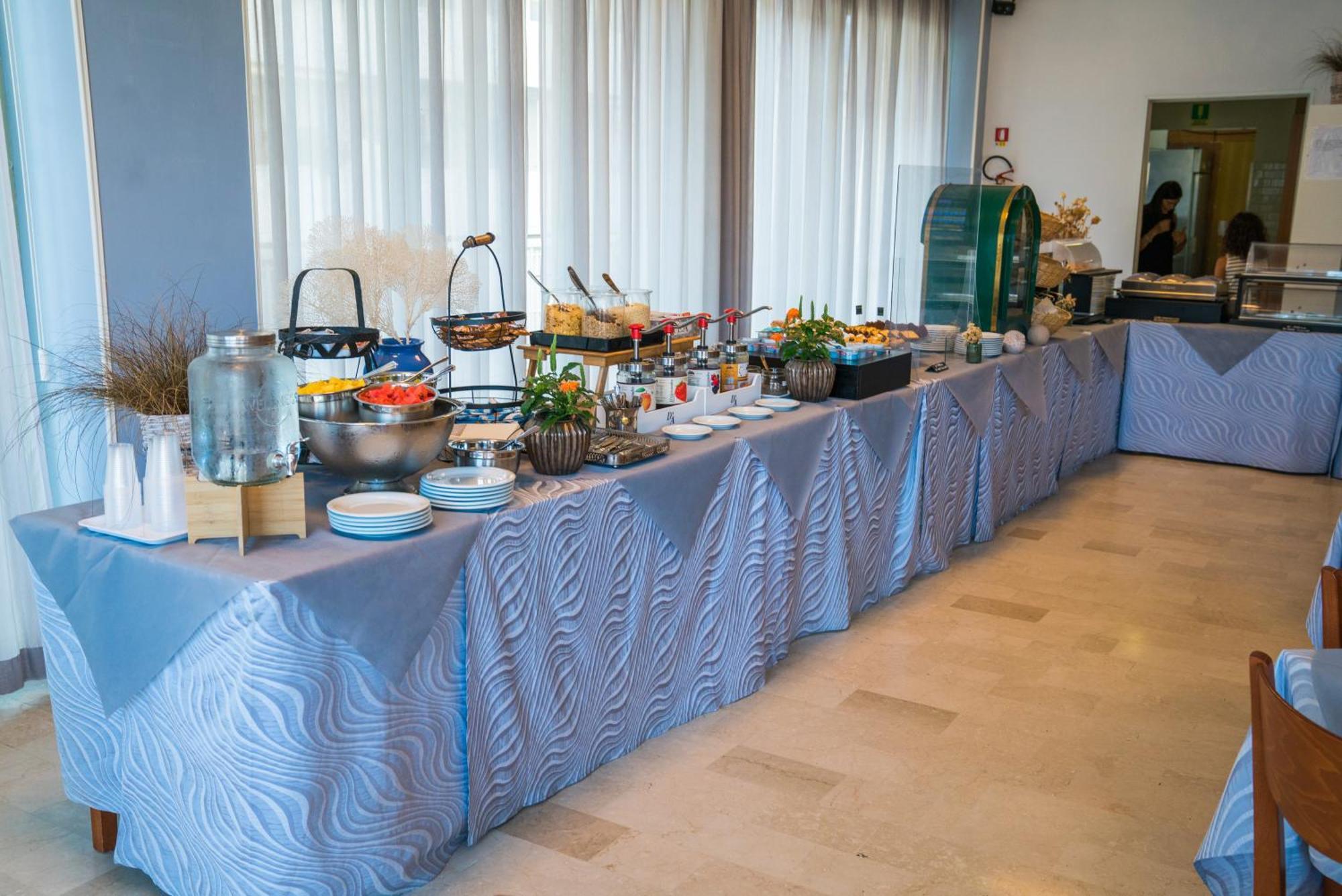 Hotel Singapore Milano Marittima Esterno foto