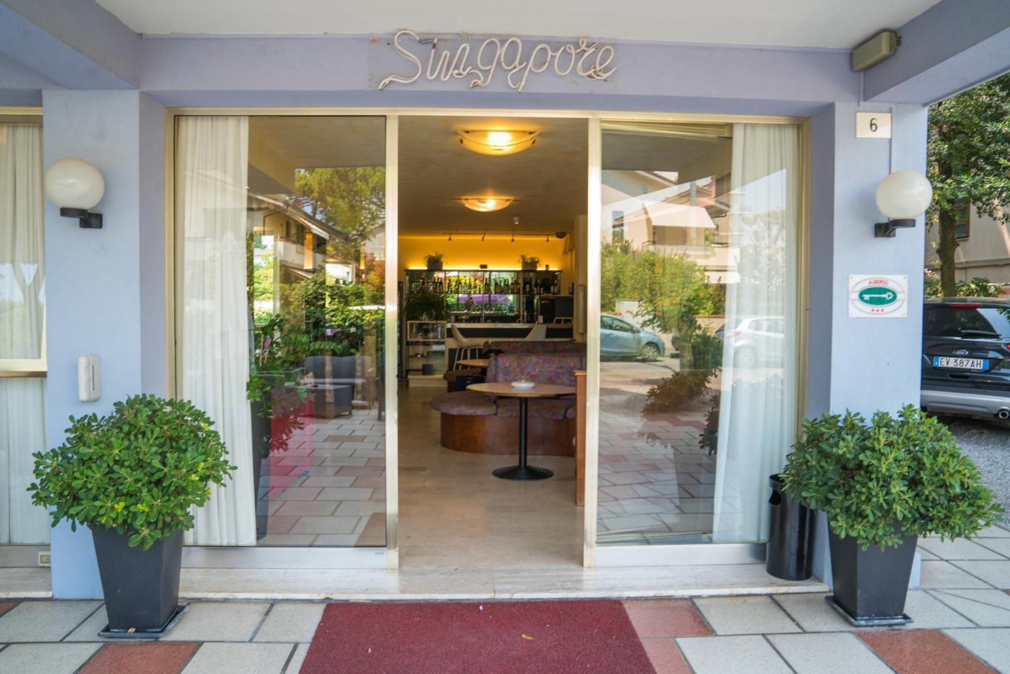 Hotel Singapore Milano Marittima Esterno foto